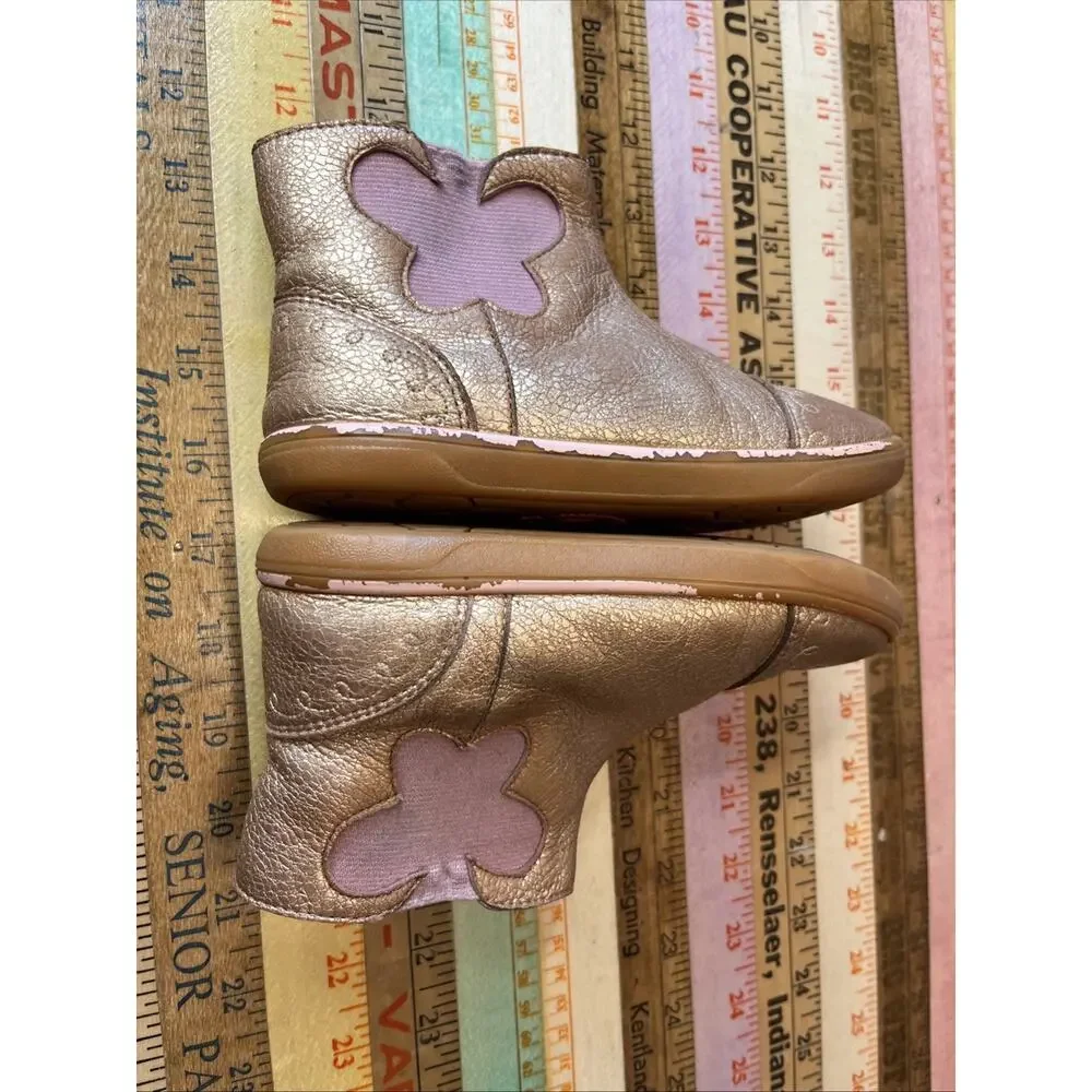 Livie & Luca Size 11 Ali Ankle Boots Metallic Rose Pink Girls PLAY CONDITION